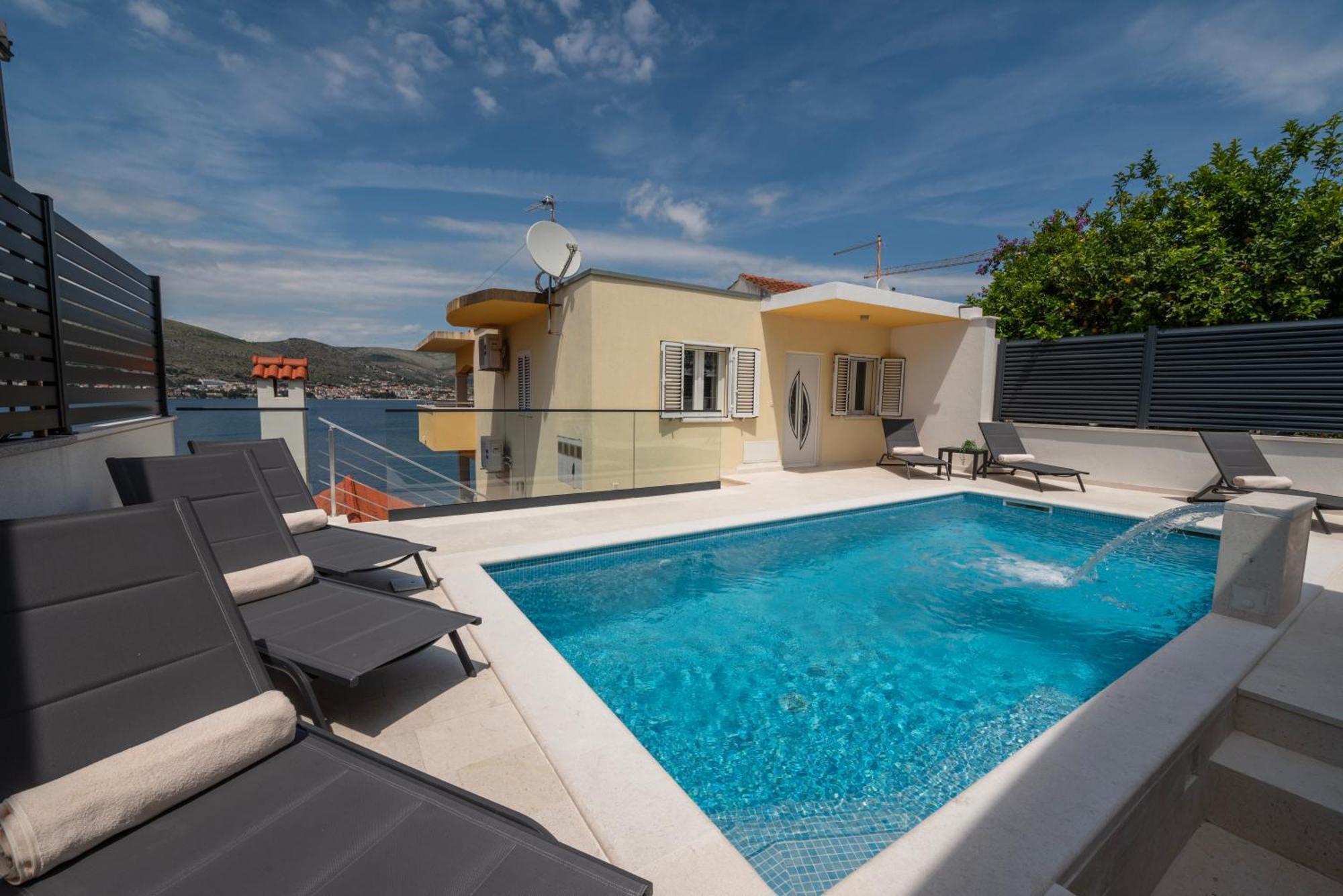 Donji Okrug  Lavanda Residence With Heated Pool Trogir Split מראה חיצוני תמונה